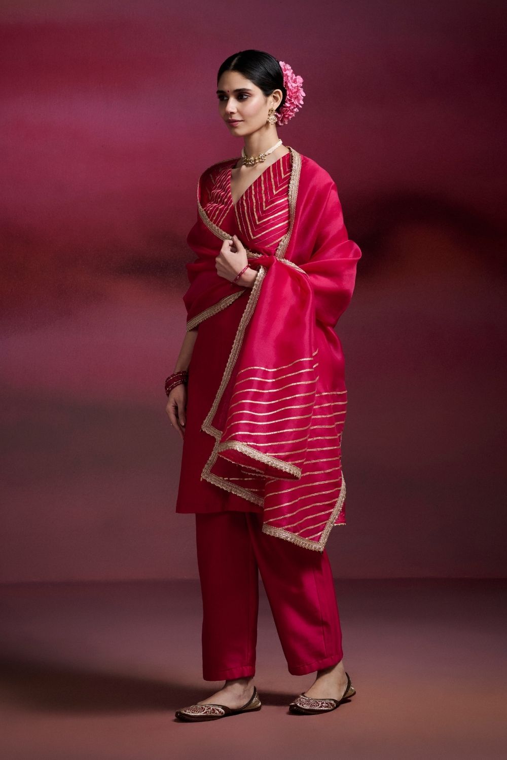 Shantipriya Dressfolk