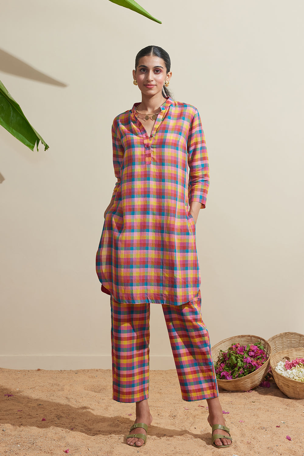 Rue Raga Dressfolk