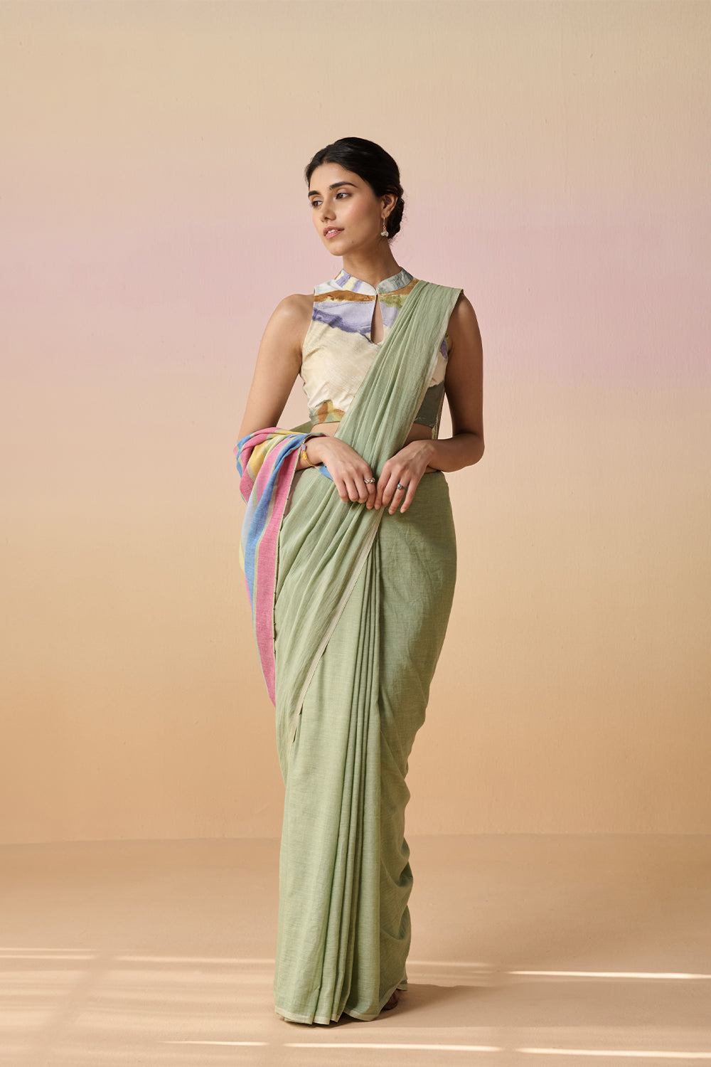 Gauri Dressfolk