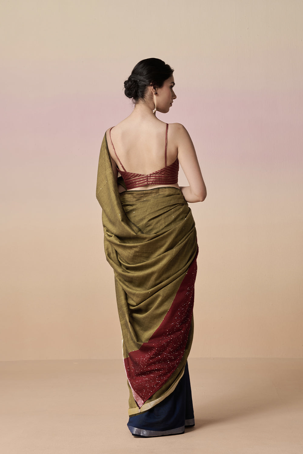 Ahiri – Olive & Indigo Dressfolk