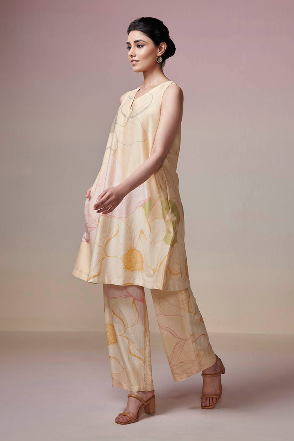 Beige Bliss Dressfolk