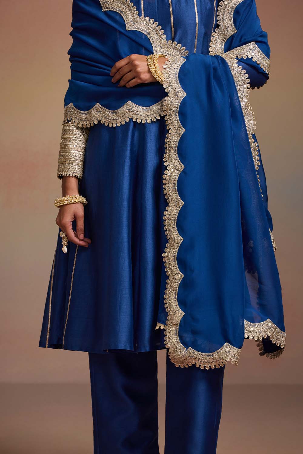 Sansika Dupatta Dressfolk