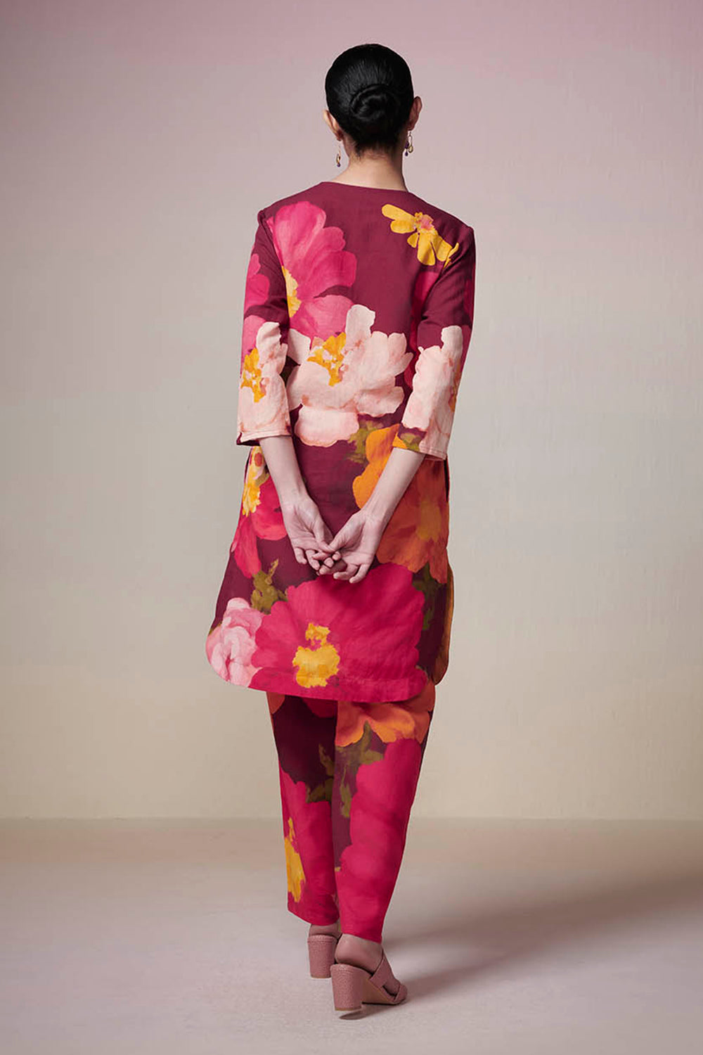 Enchanted Mirage Dressfolk