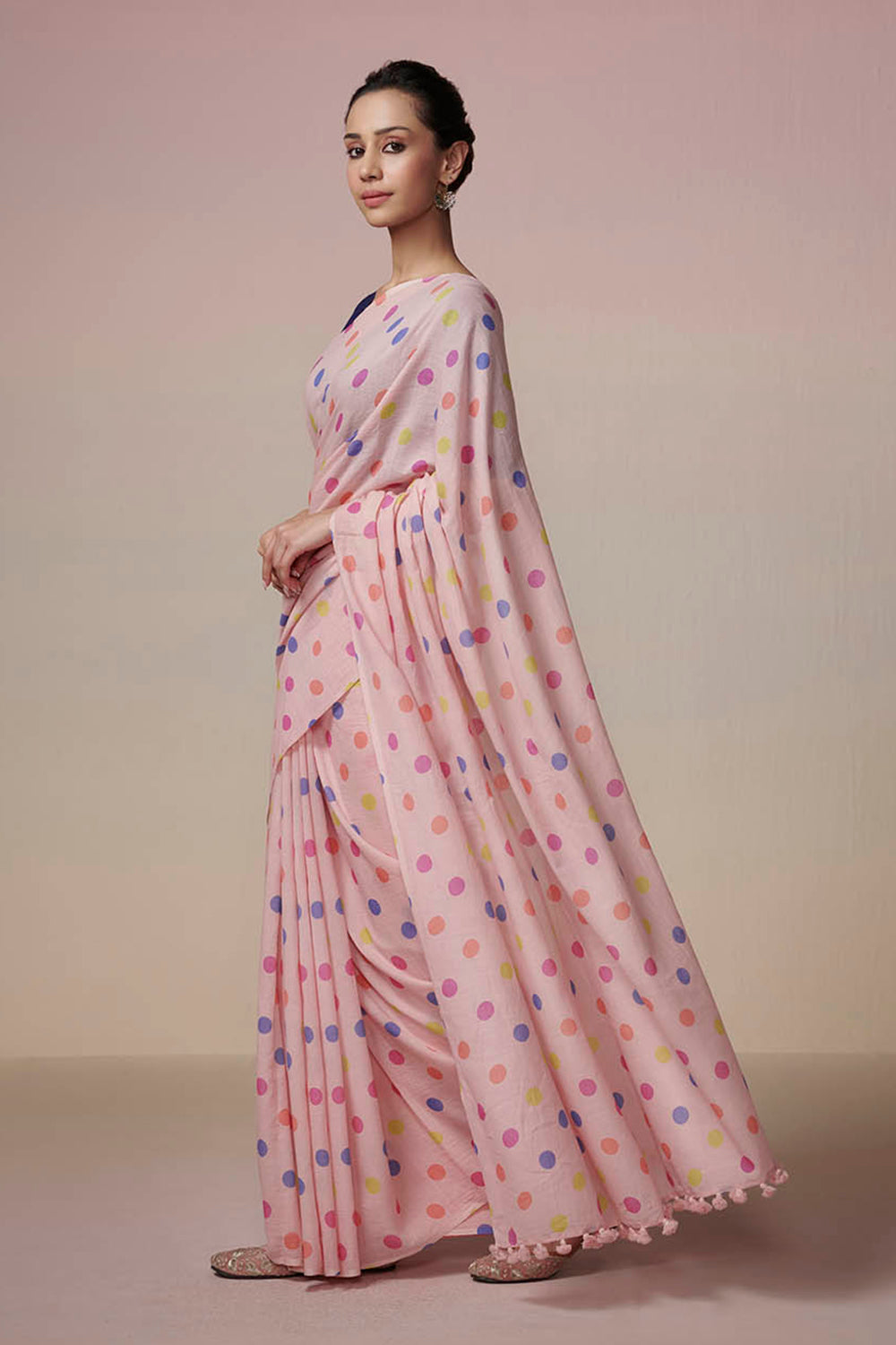 Retro Polkas Dressfolk