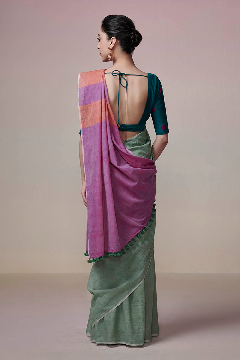 Valley Vista Dressfolk