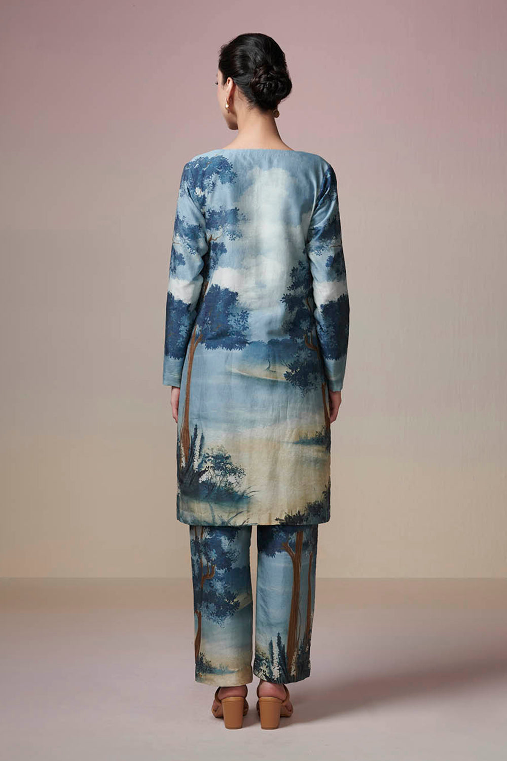Twilight timber Dressfolk
