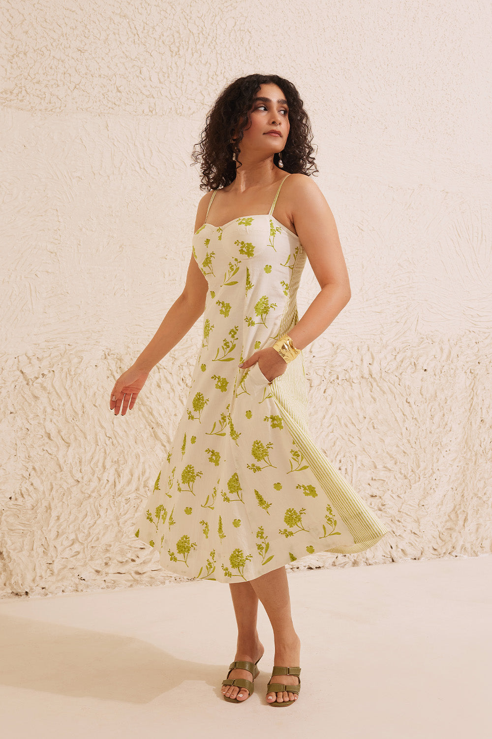 Viasa Dressfolk