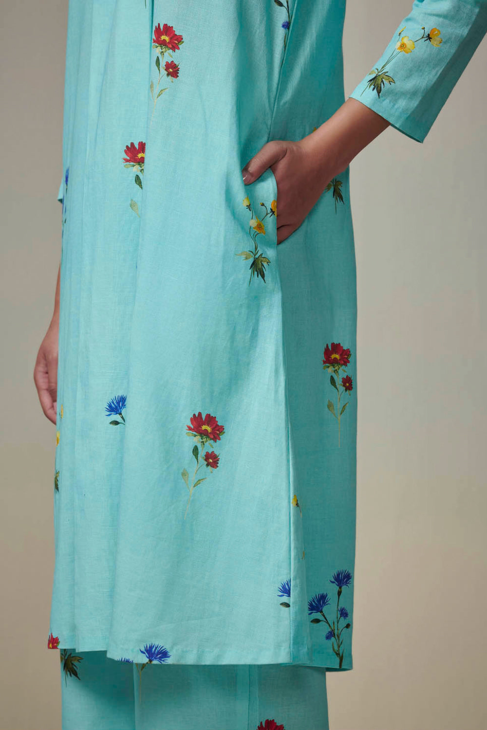 Daisy Delight Dressfolk