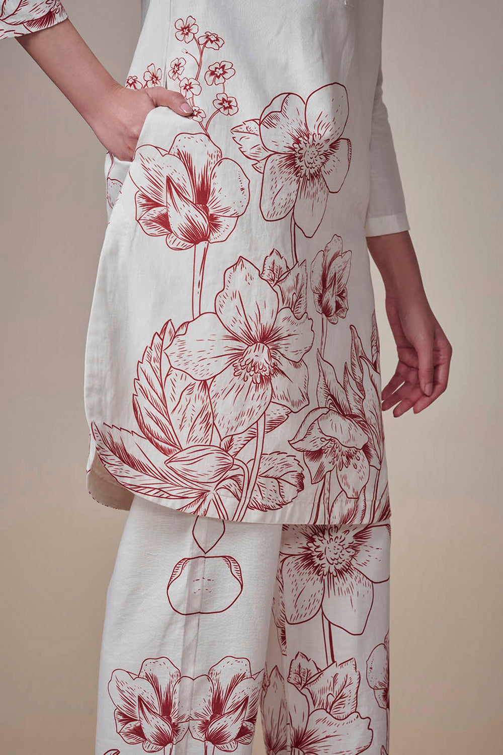 Crimson Petal Dressfolk