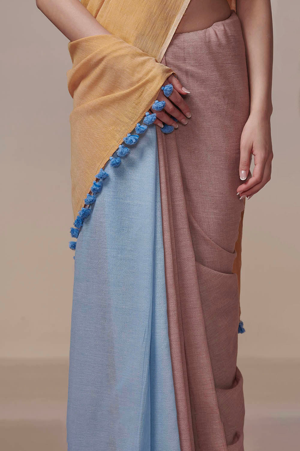 Gold Fields Dressfolk