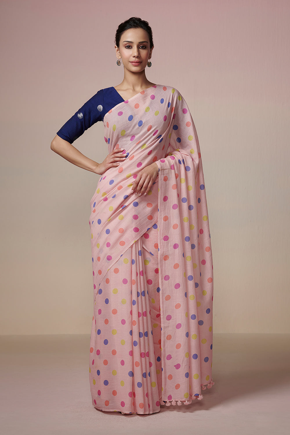 Retro Polkas Dressfolk