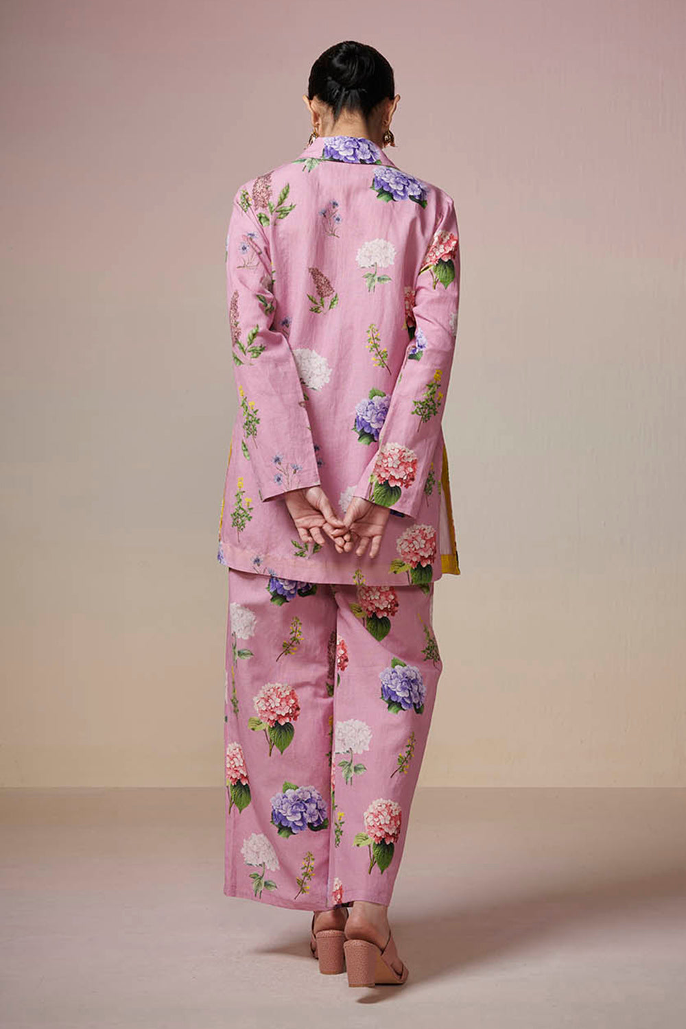 Victorian Flora Dressfolk