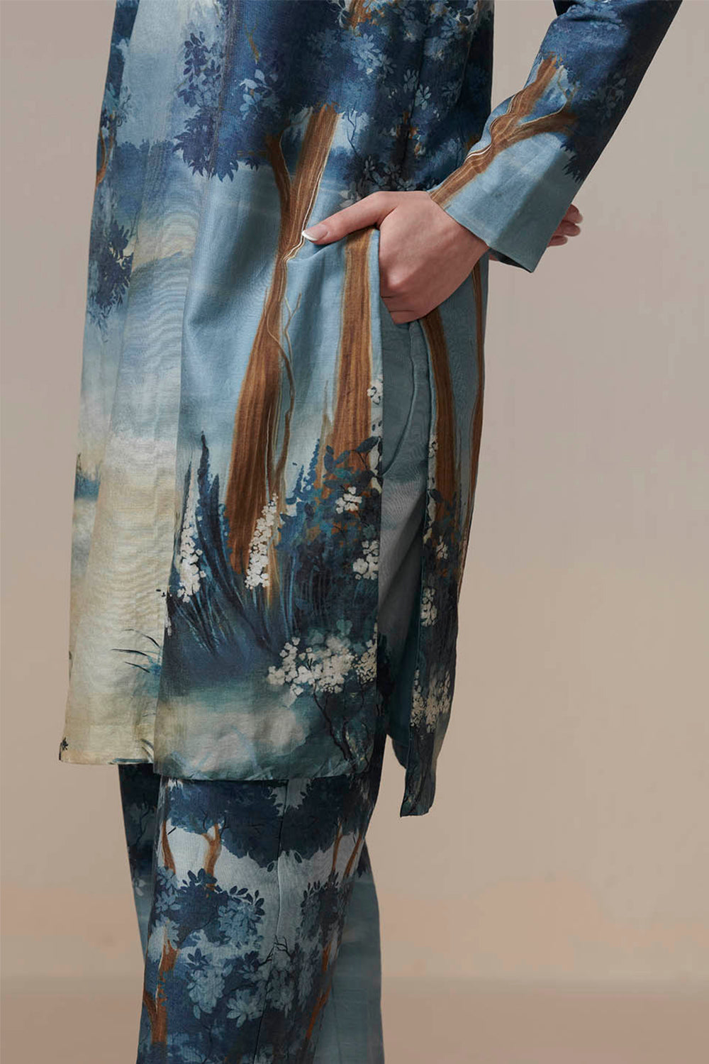 Twilight timber Dressfolk