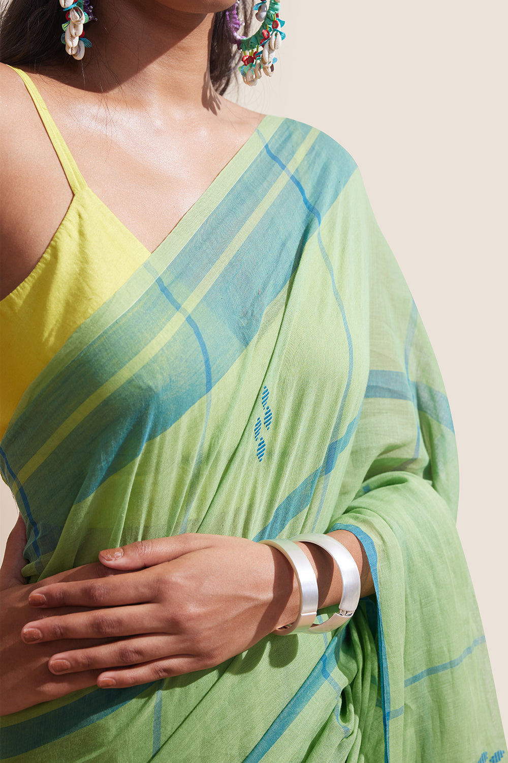 Ilamai Dressfolk