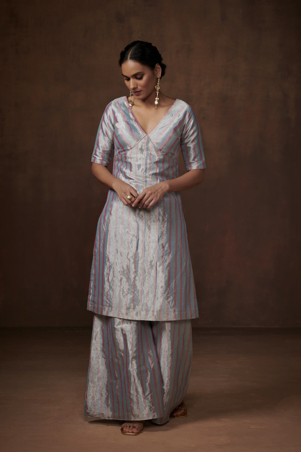 Aaloka Dressfolk