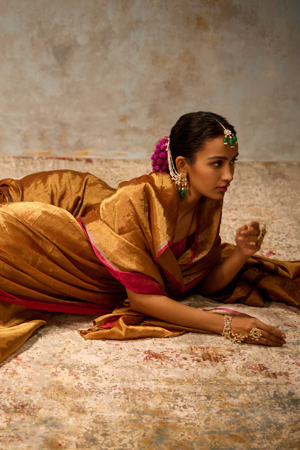 Chamak Dressfolk