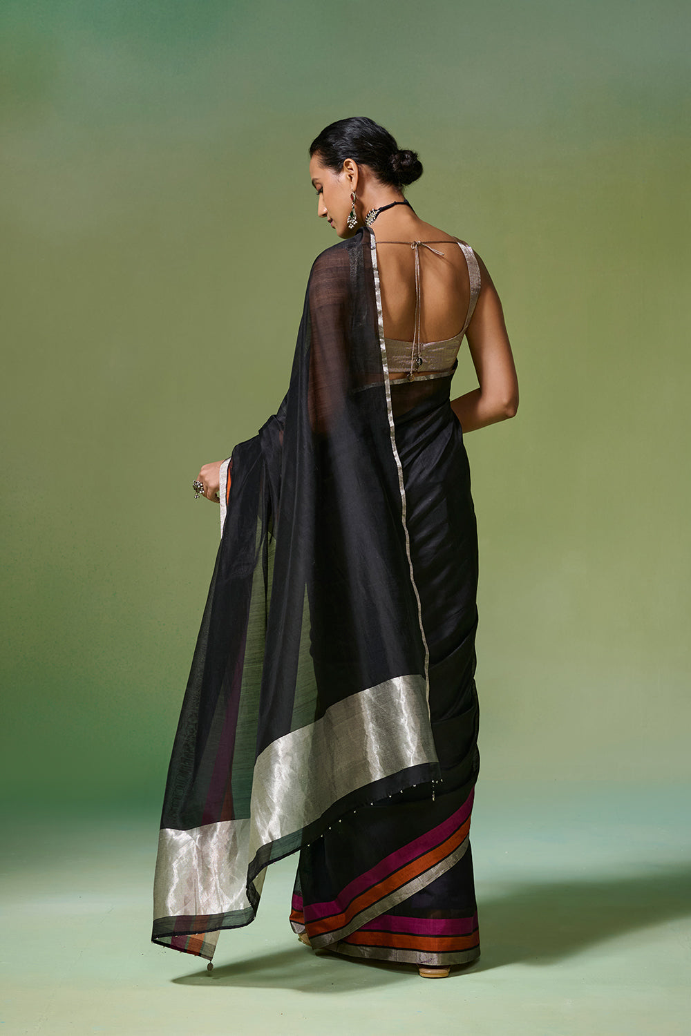 Raaz Dressfolk