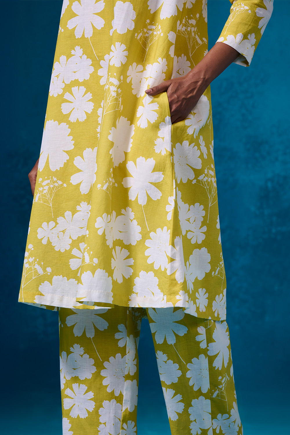 Aboli Dressfolk