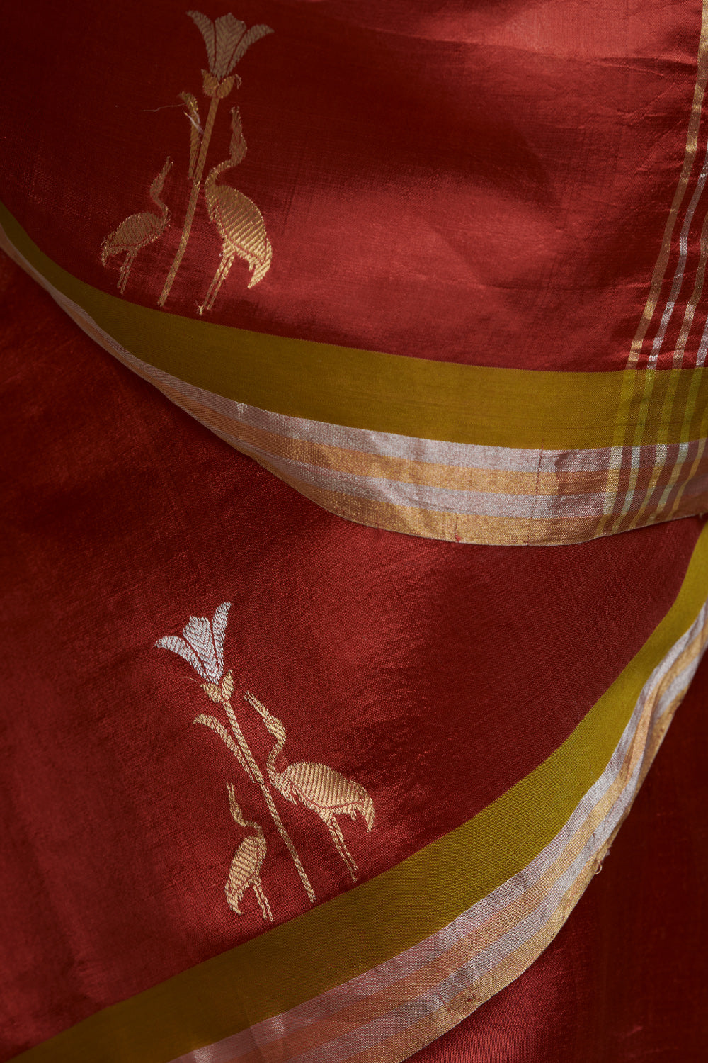 Hansika Dressfolk