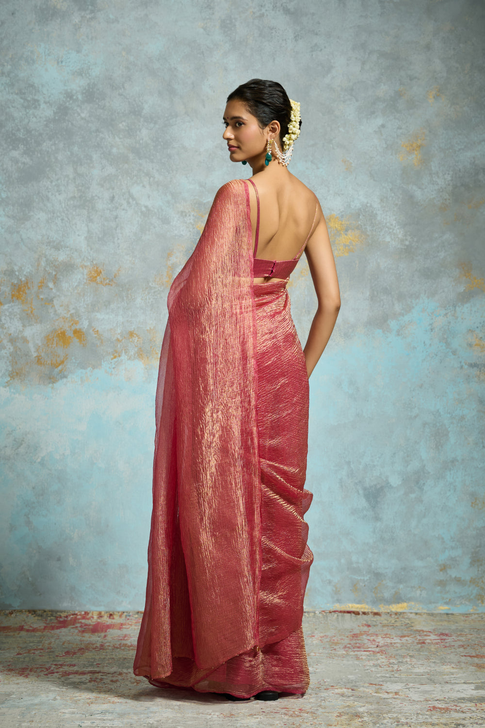 Jhalak Dressfolk