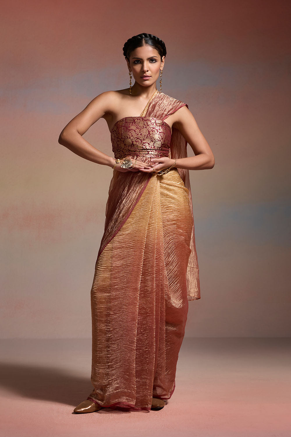 Saffron Veil Dressfolk