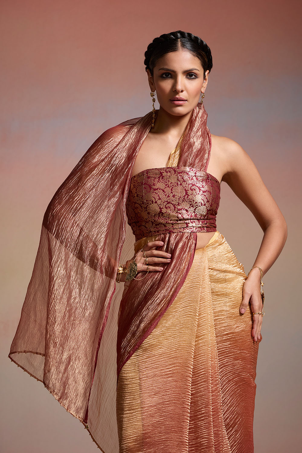 Saffron Veil Dressfolk