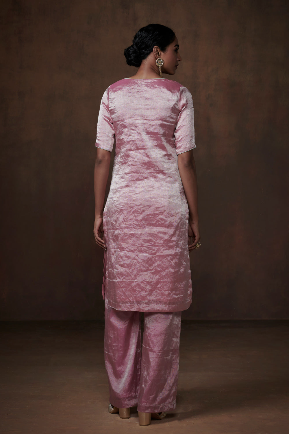 Shafaq Dressfolk
