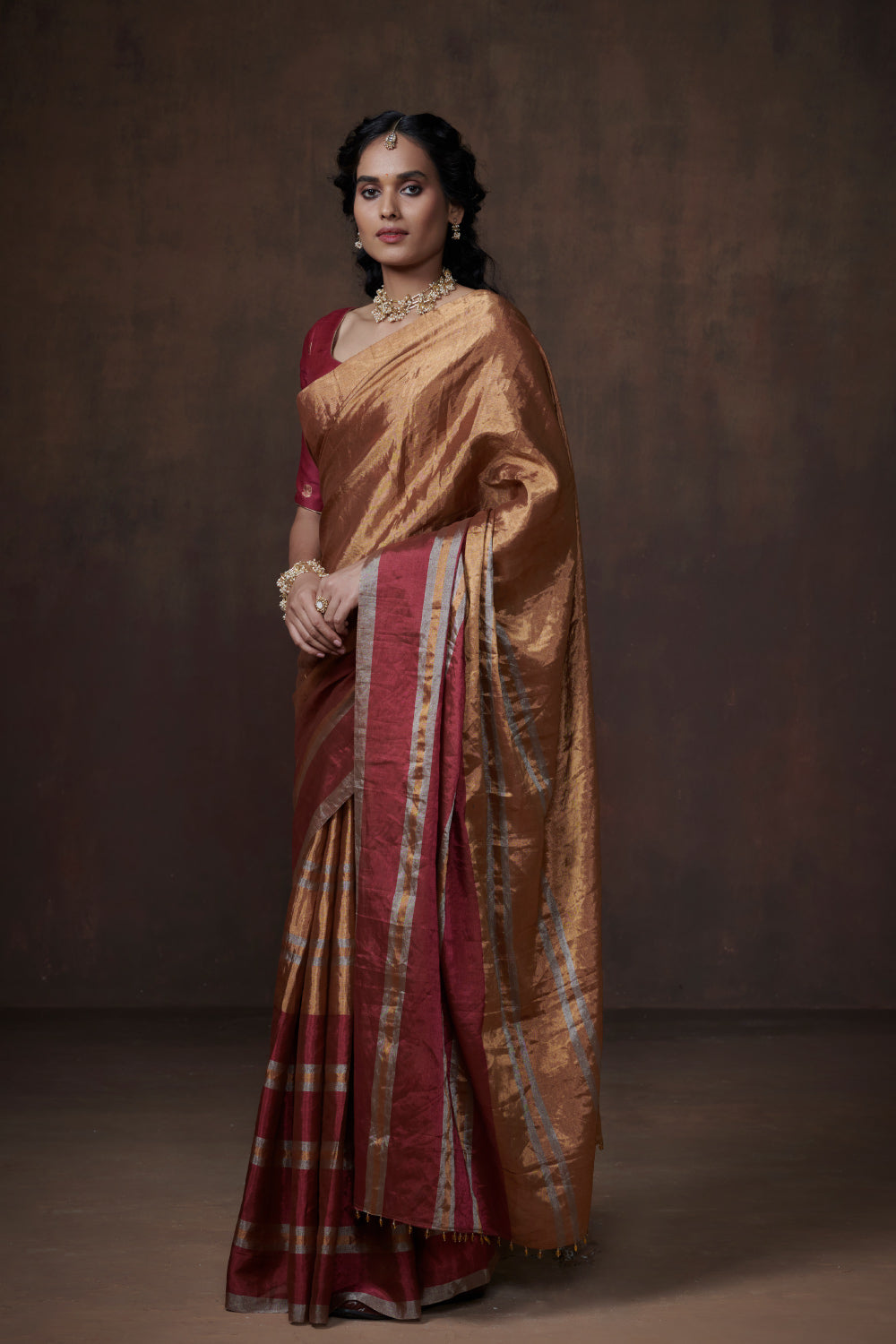 Tejaswi Dressfolk