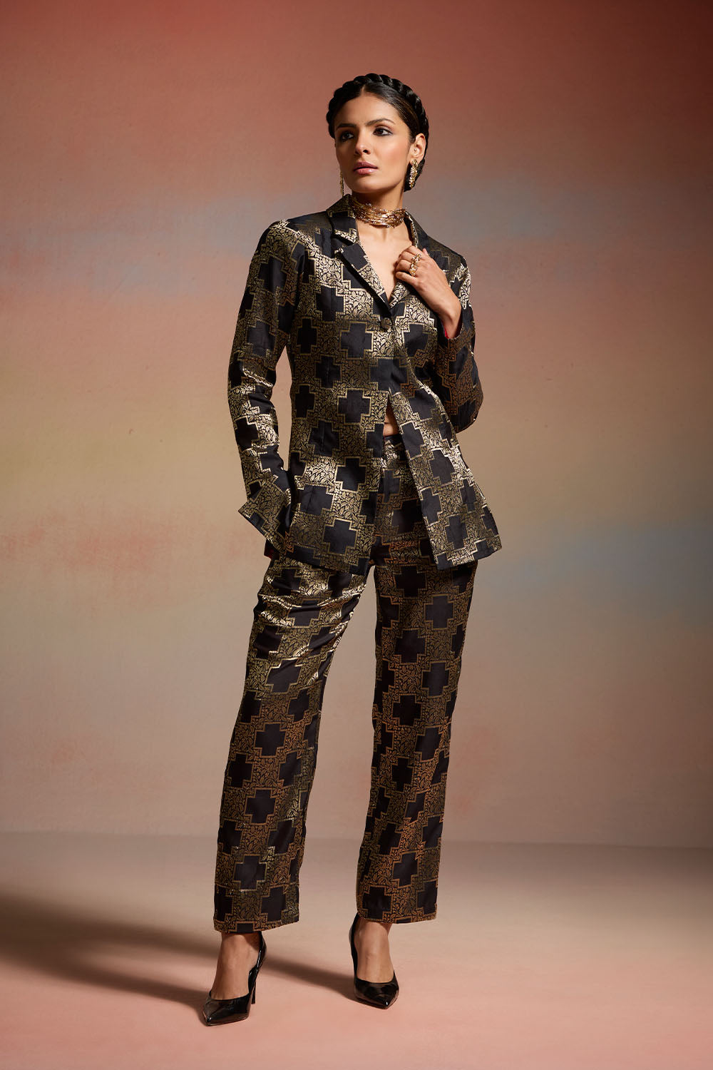 Banaras Tux Dressfolk