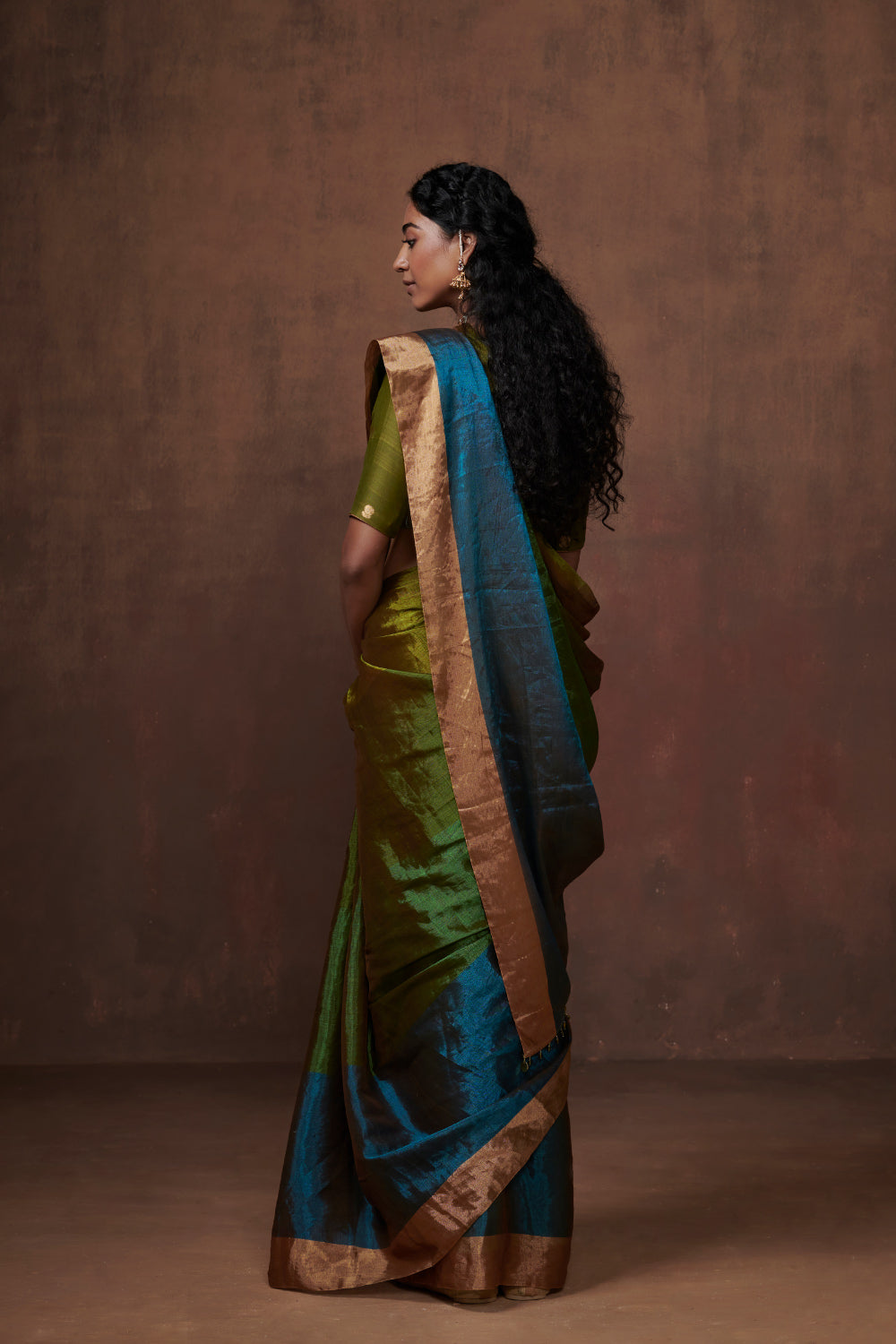 Vyom Dressfolk