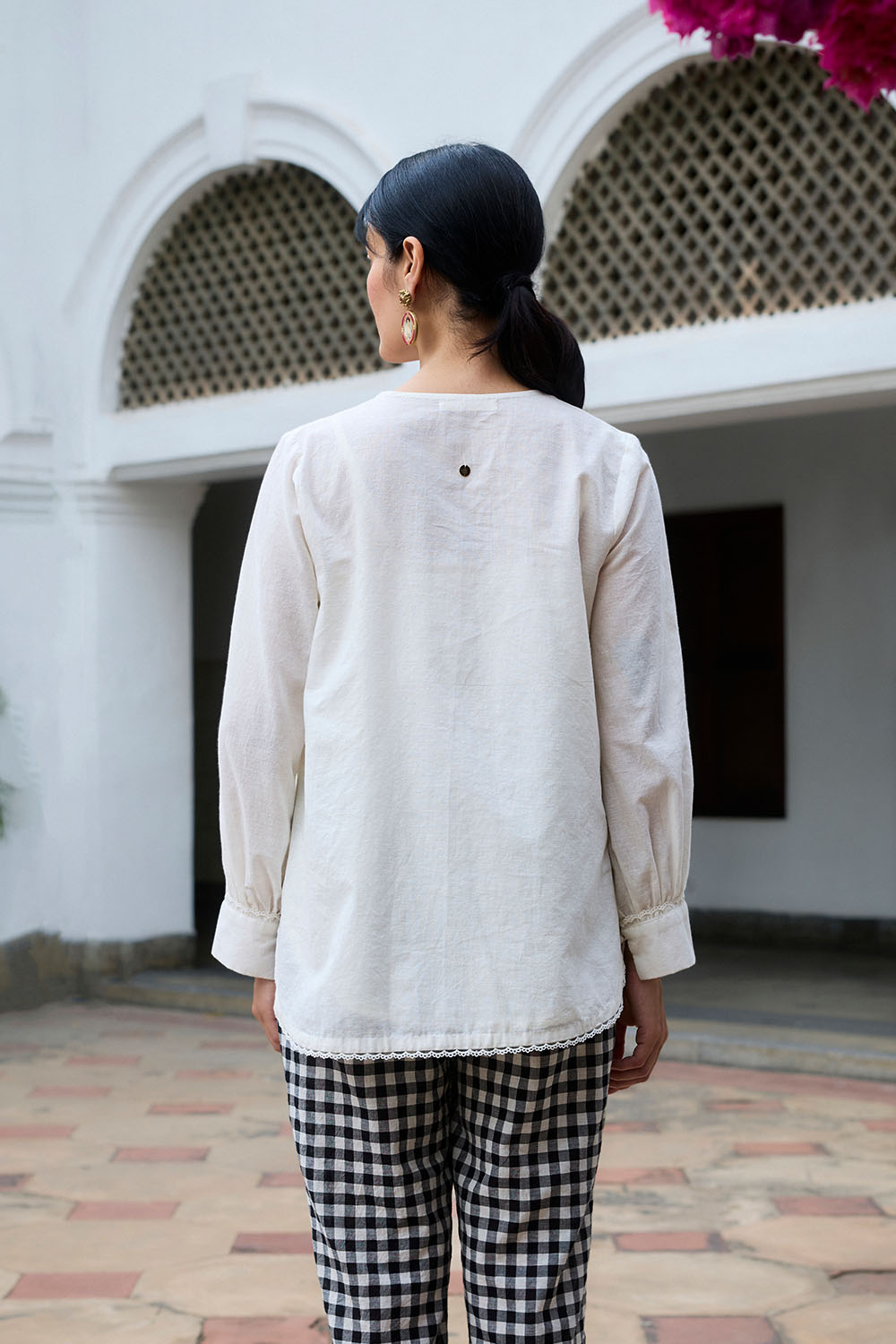 White Petals Dressfolk