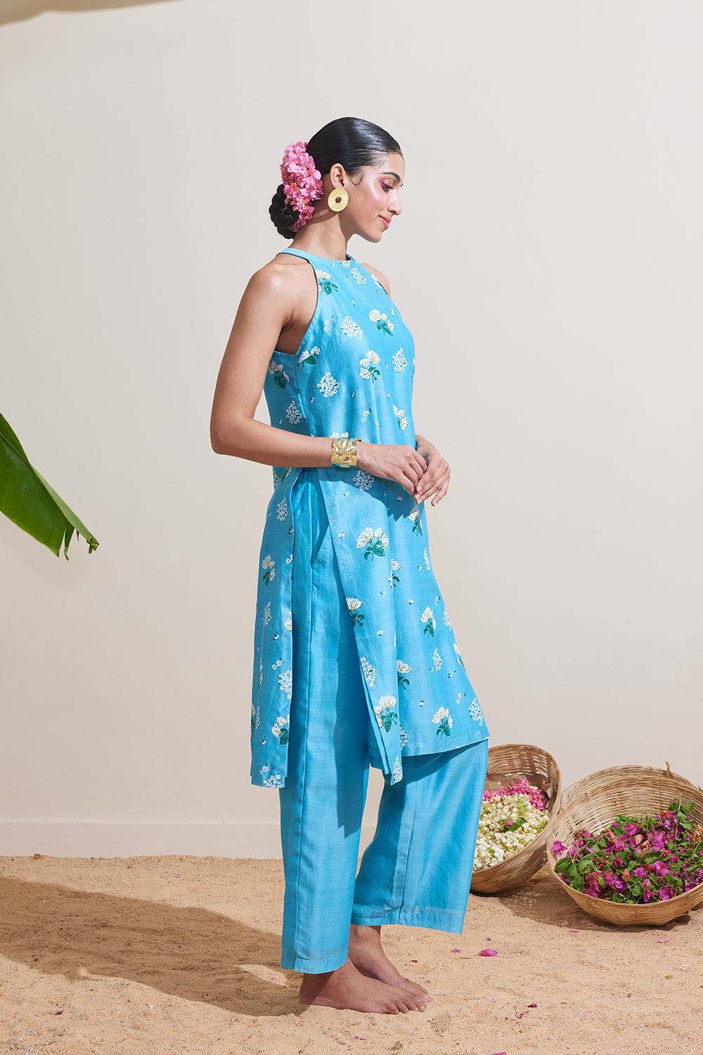 Aruvi Dressfolk
