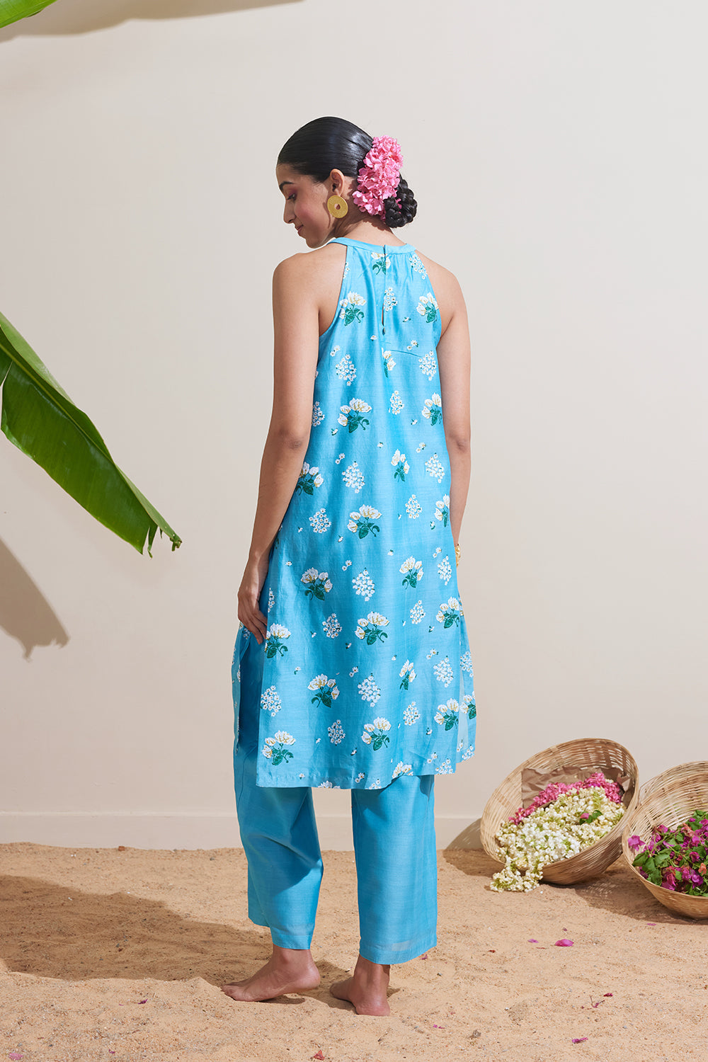 Aruvi Dressfolk
