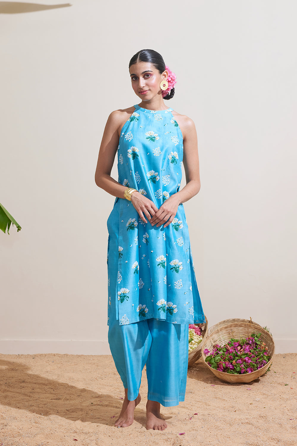 Aruvi Dressfolk