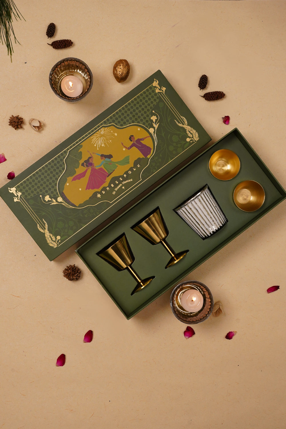 Mastaani Shaam Gift Box Dressfolk