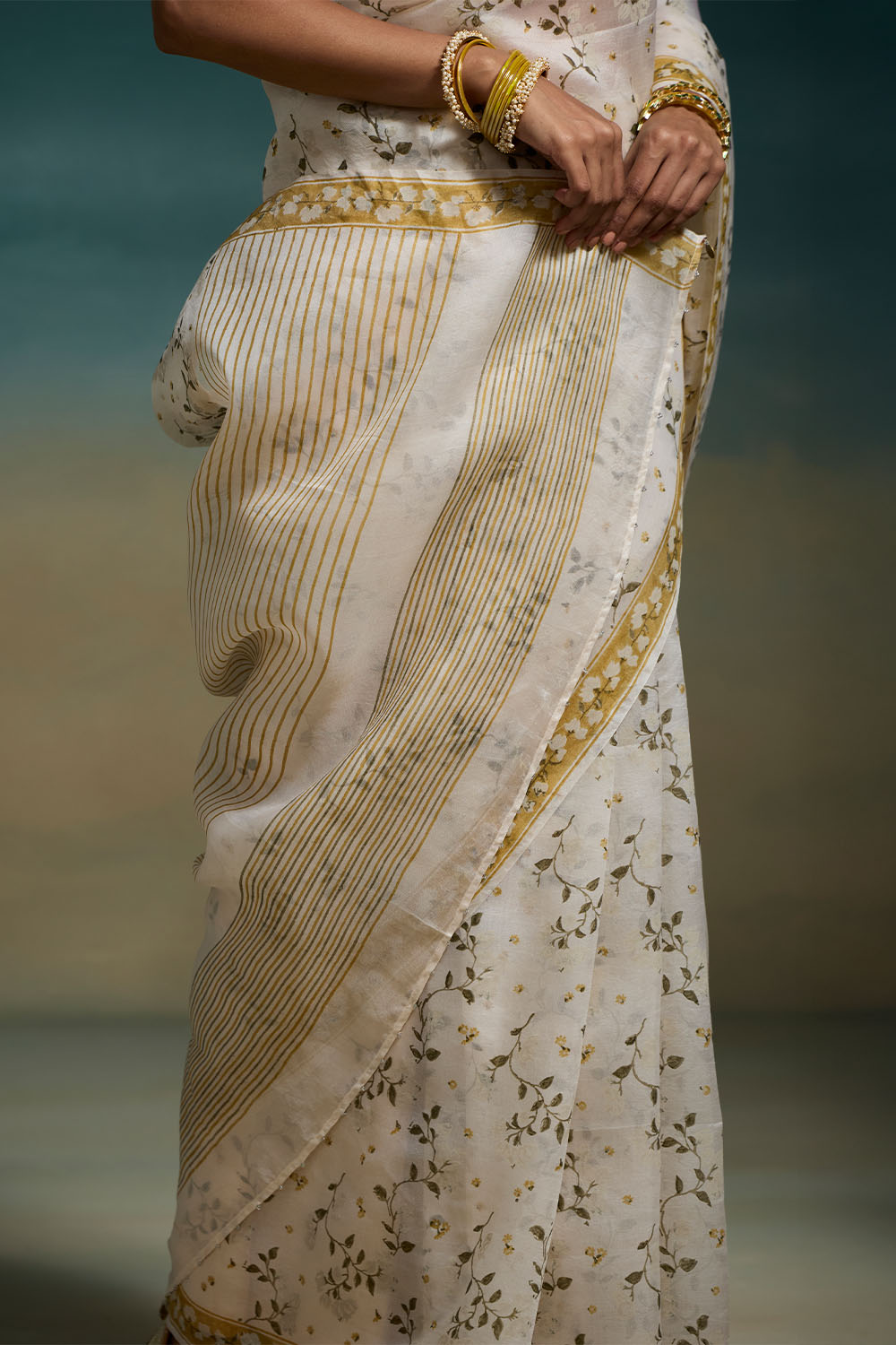 Lavya Dressfolk