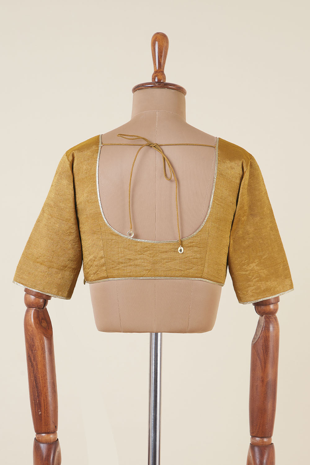 Hemani Dressfolk