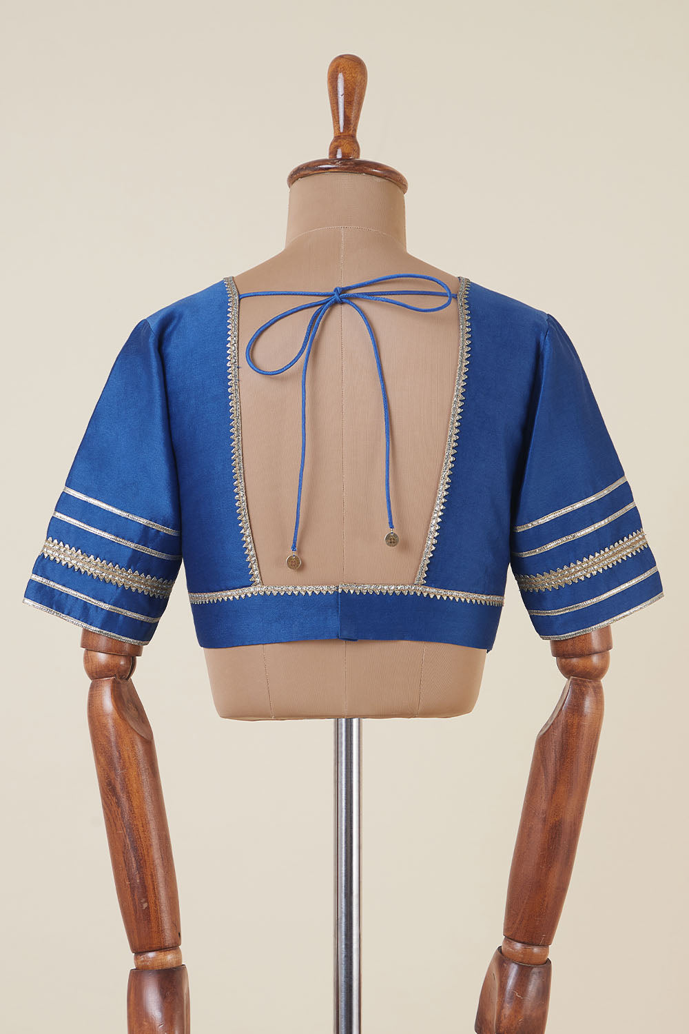 Vedanshi Dressfolk