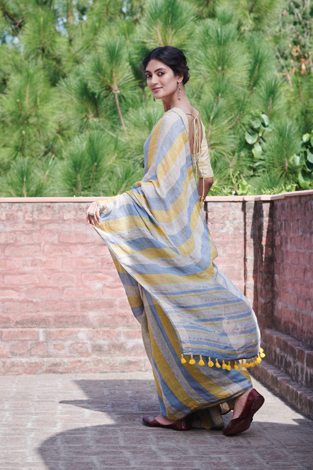Manjiri Dressfolk