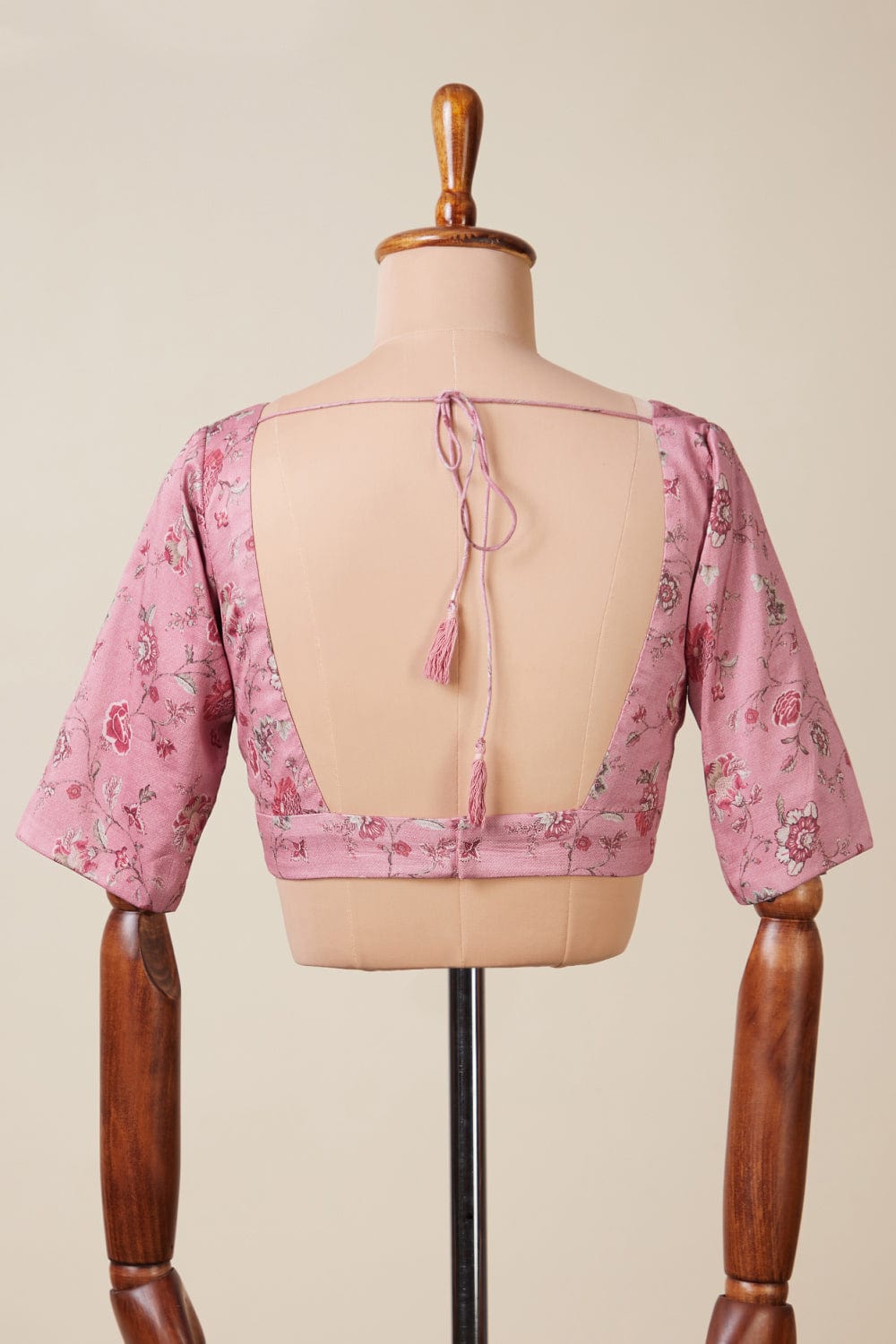 Nirvi Dressfolk
