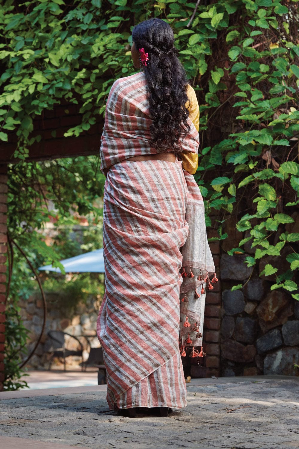 Naazneen Dressfolk