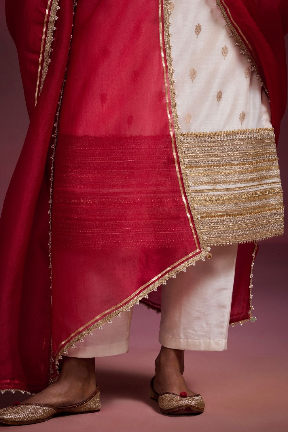 Paro Dressfolk