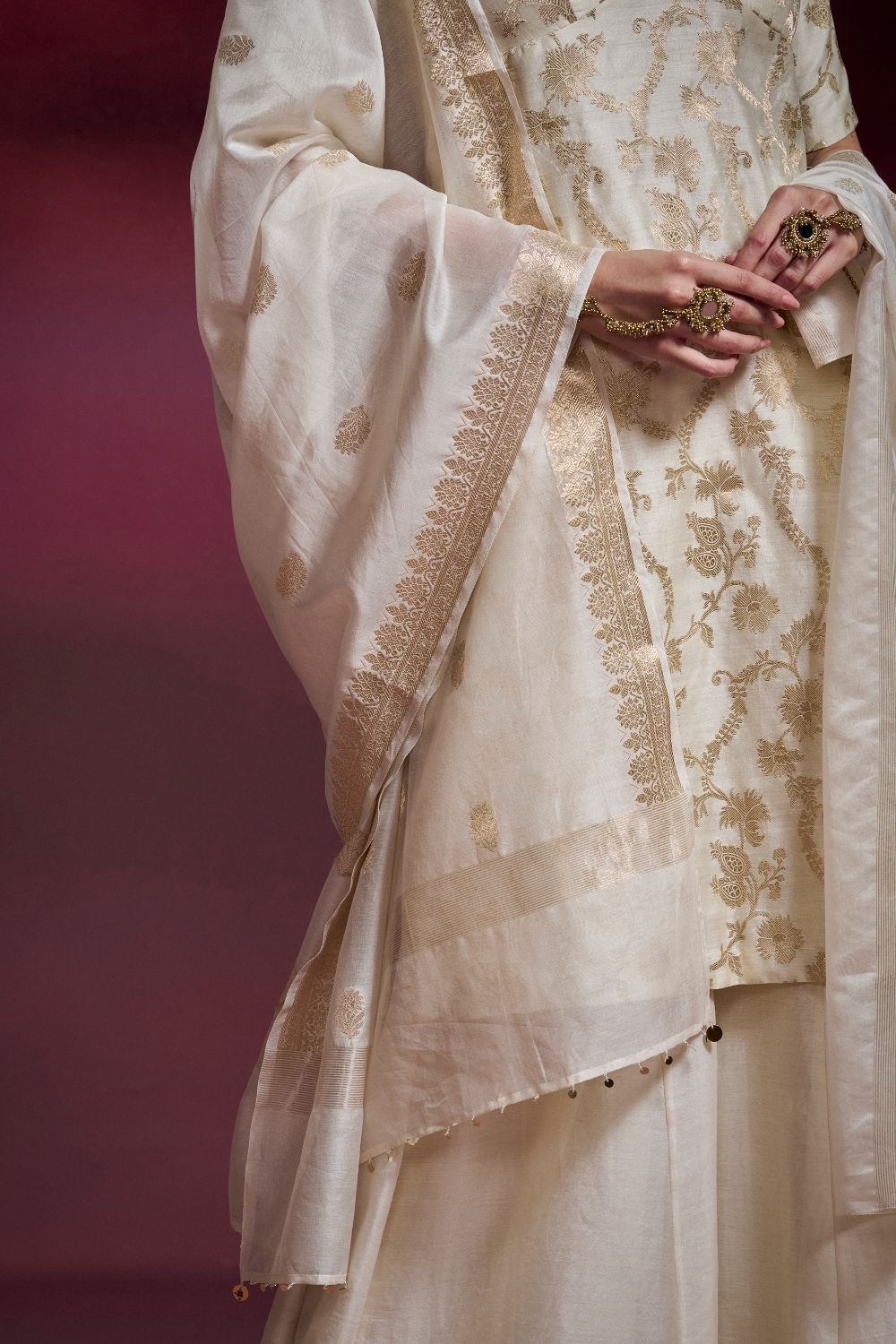 Mastani Dressfolk