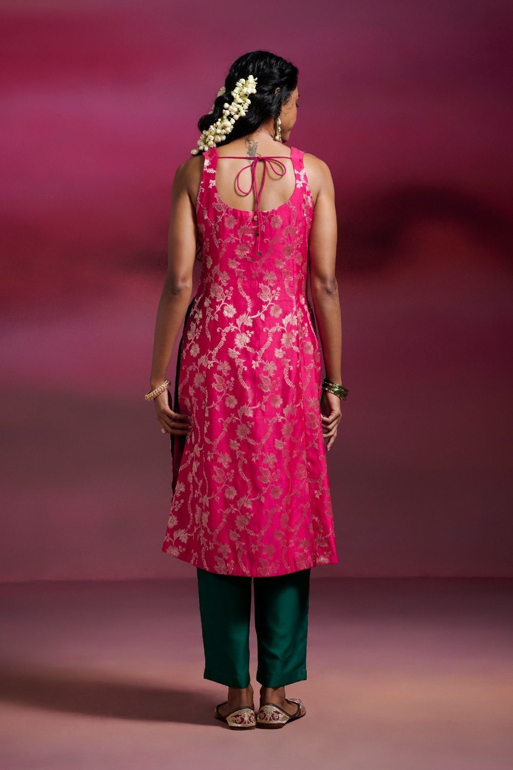 Laila Dressfolk