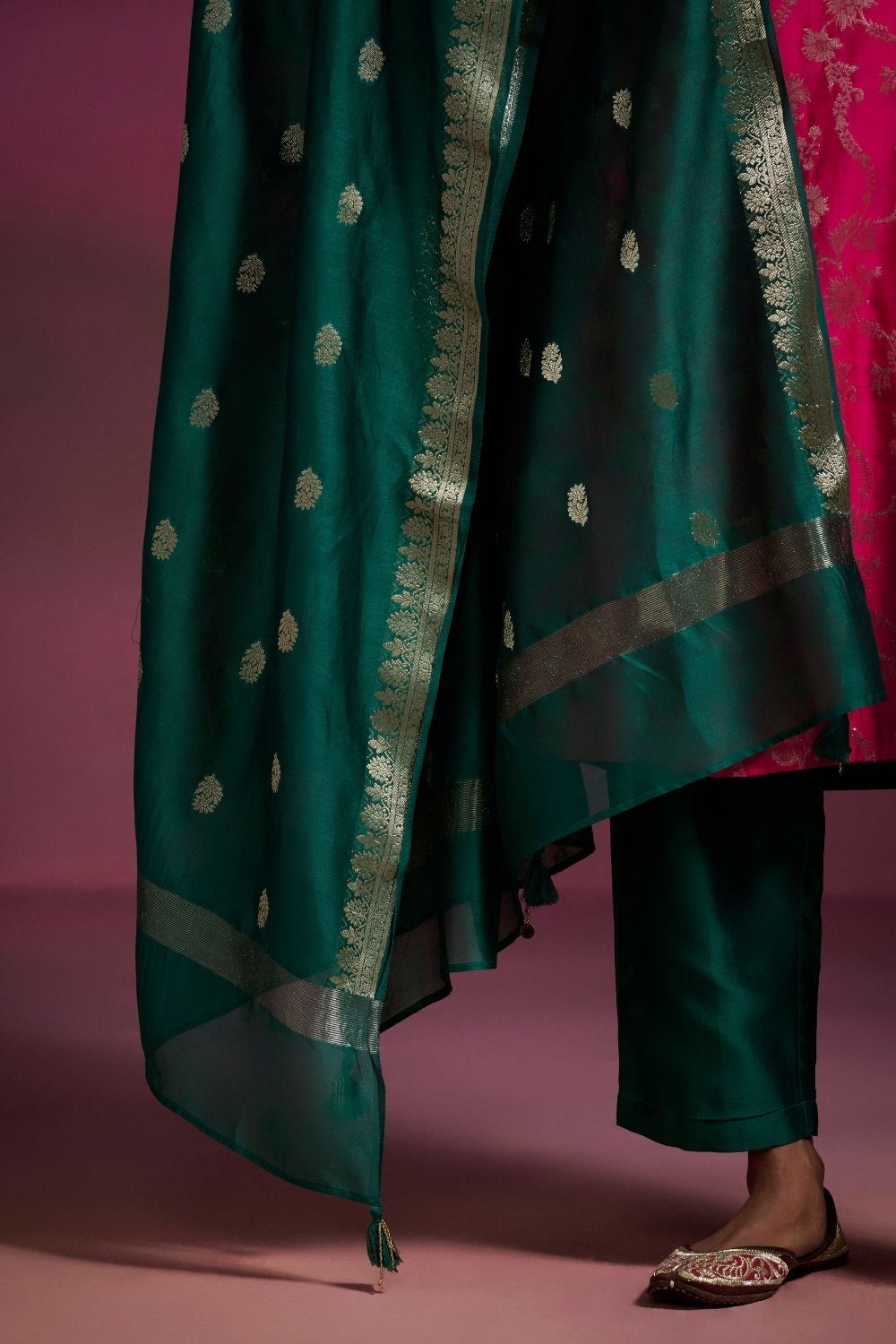 Laila Dupatta Dressfolk
