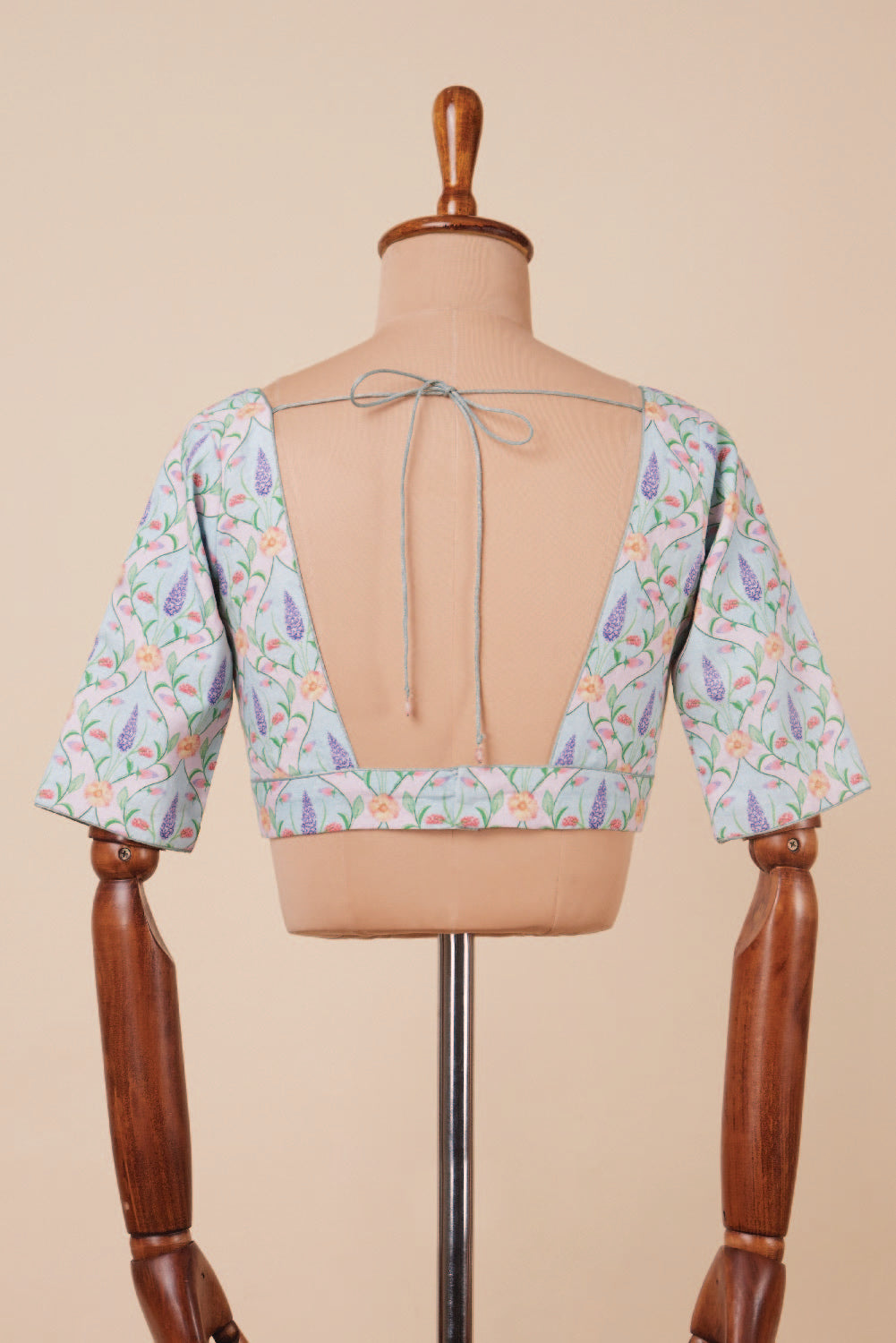 Urvi Stitched Blouse - Dressfolk