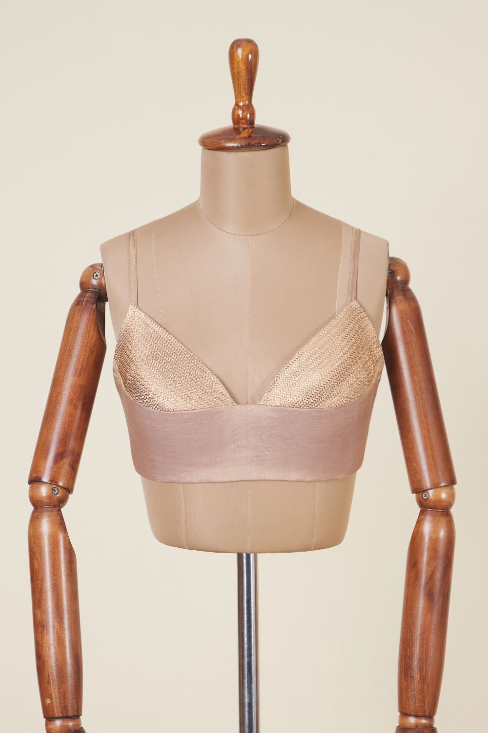 Kaira Dressfolk