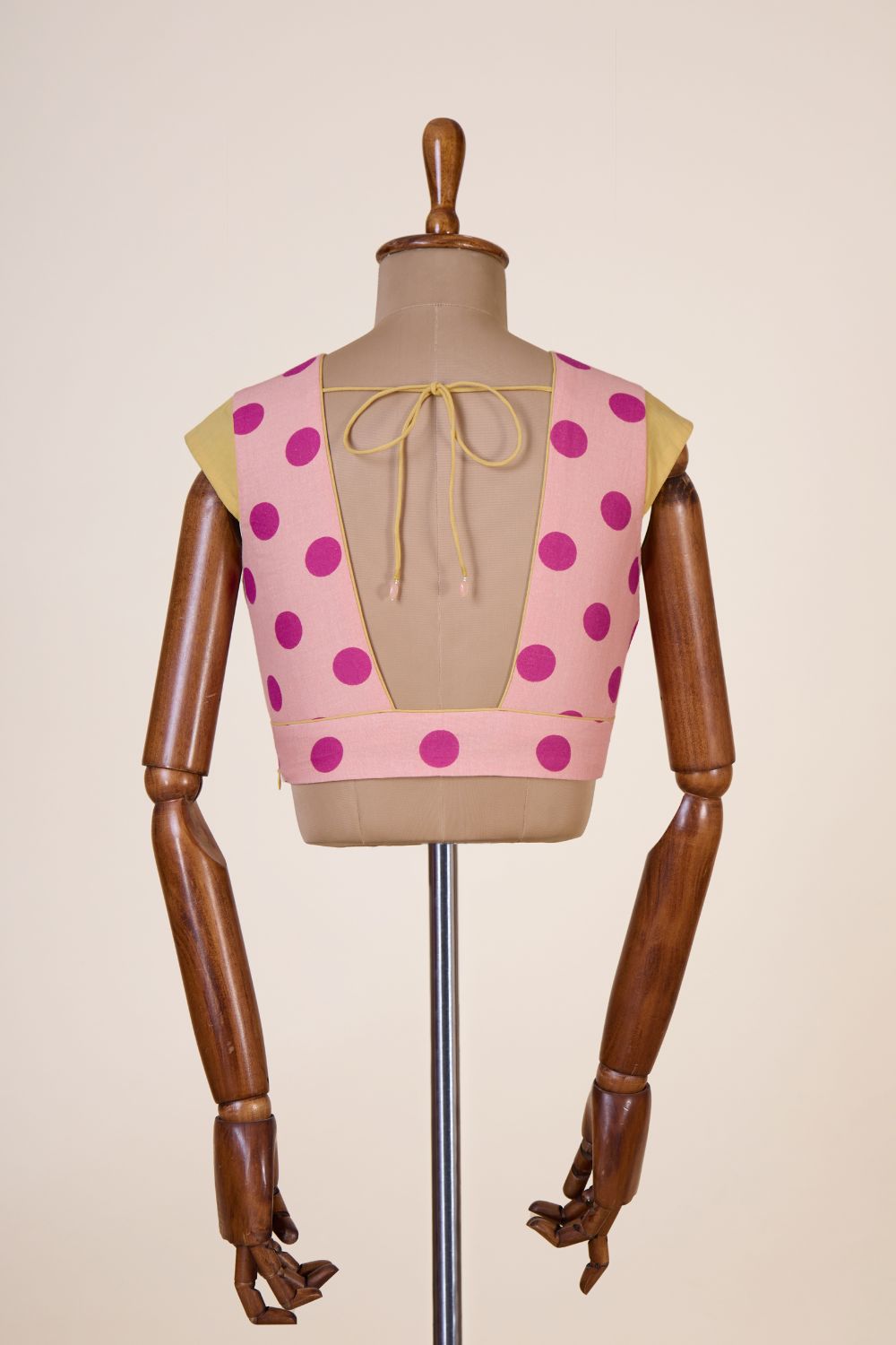 Aruna Dressfolk
