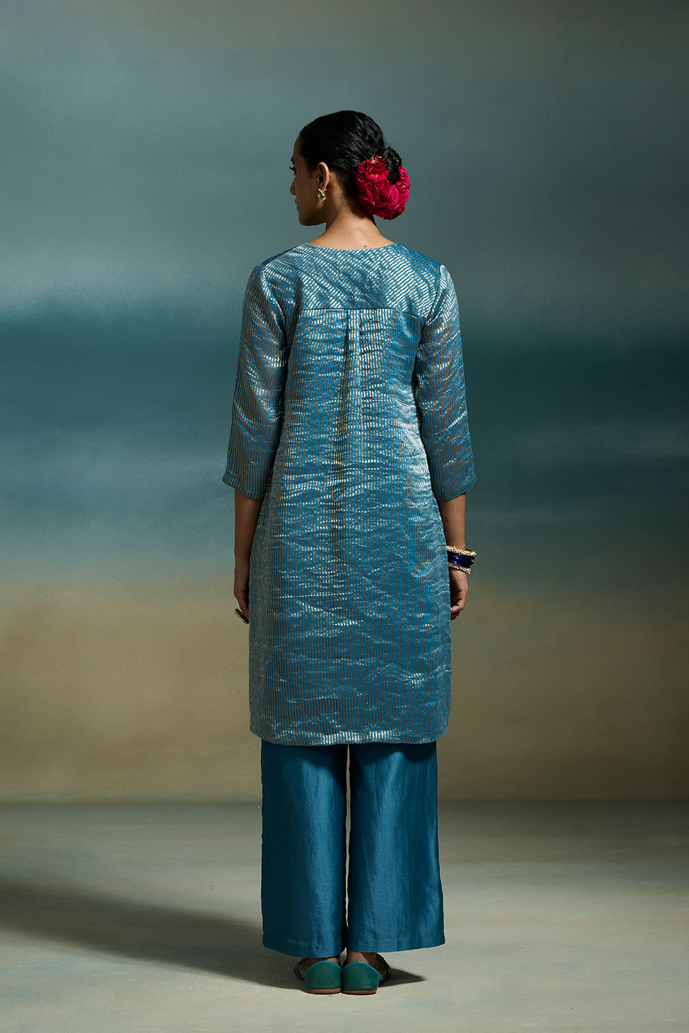 Sharvari Dressfolk