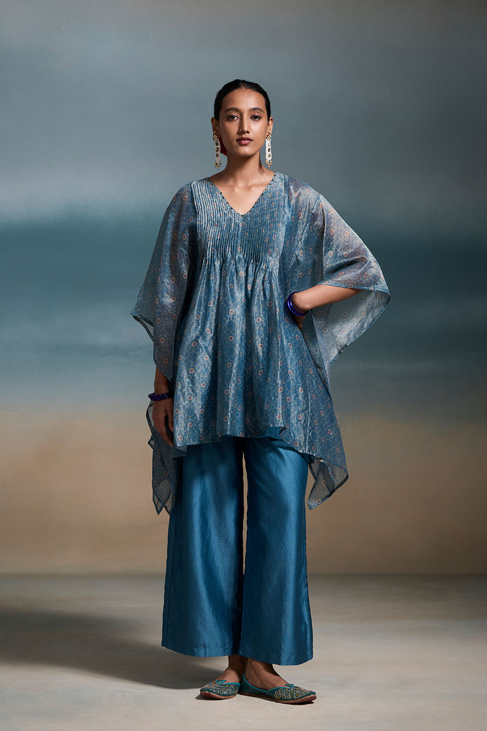 Ekaa Dressfolk
